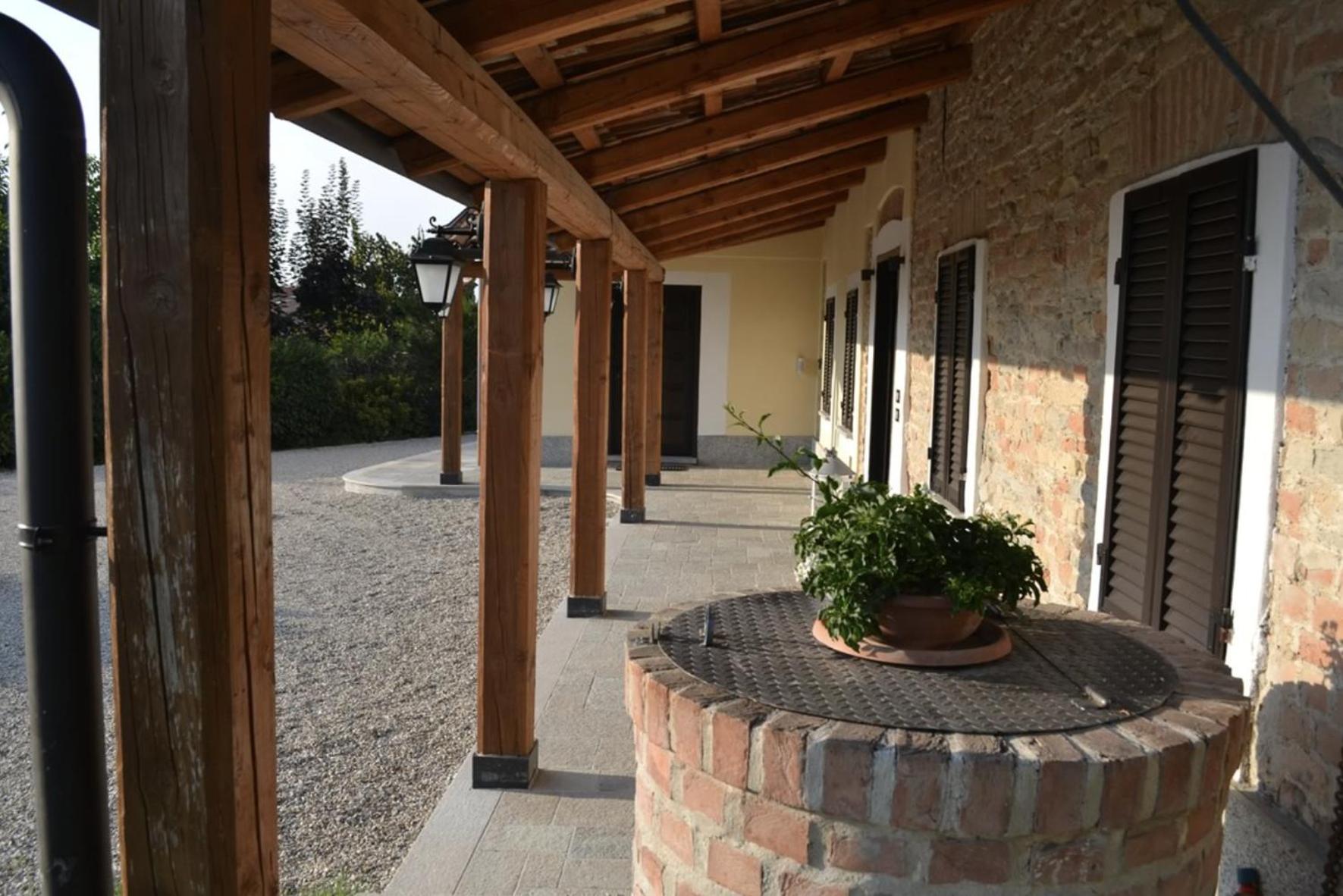 Casa Caimotta Ξενοδοχείο Neive Εξωτερικό φωτογραφία